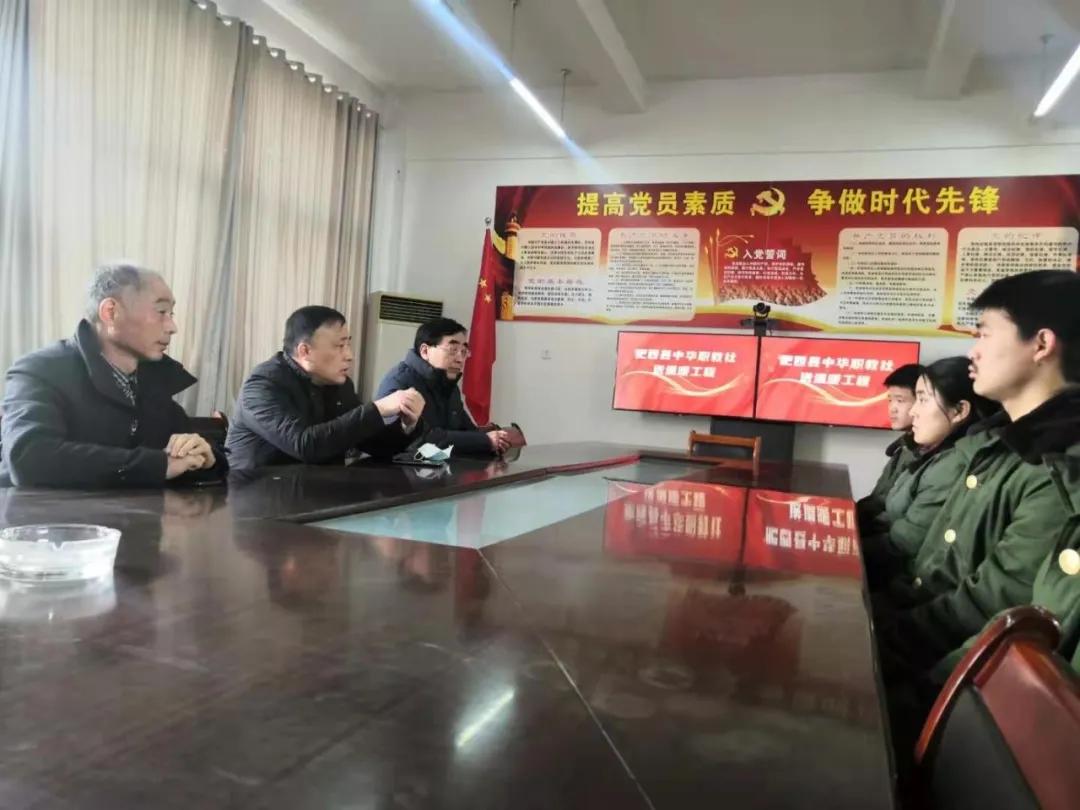 肥西社温暖助学行1.jpg