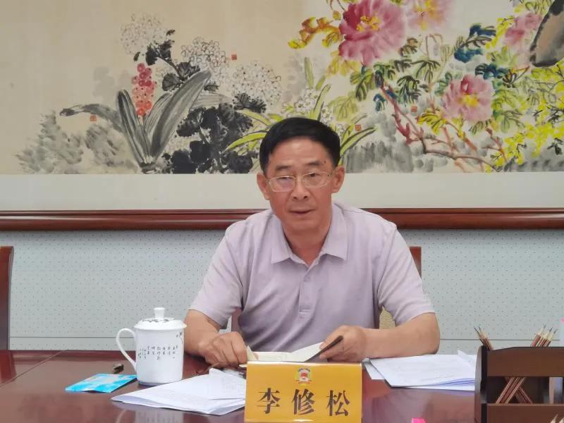 省政协2.jpg 省政协2.jpg