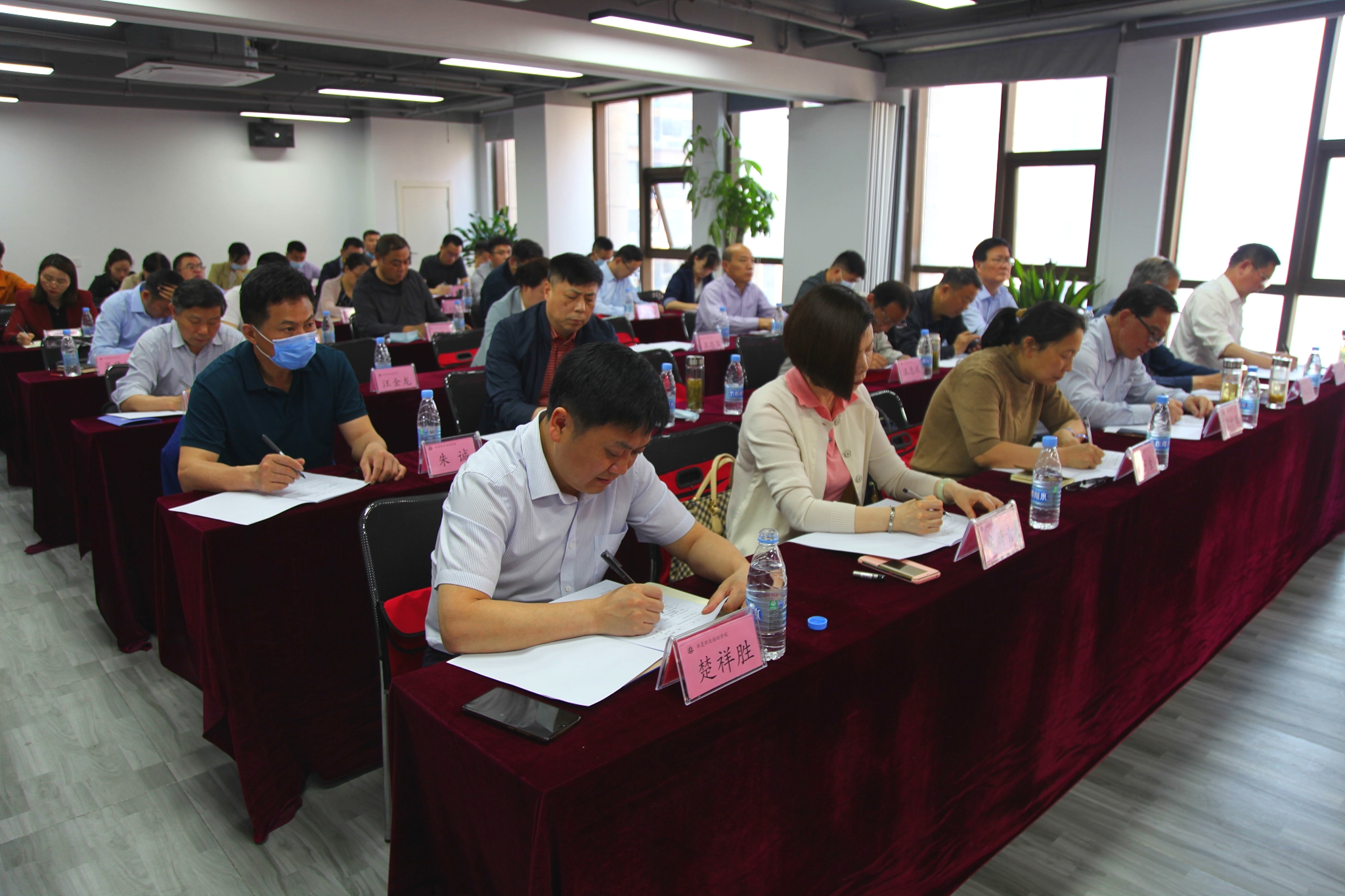 芜湖社三届六次会议2.jpg