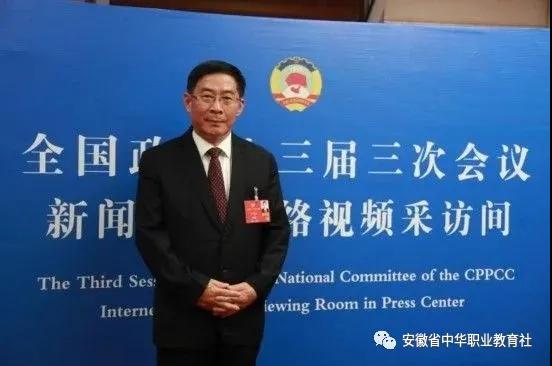 李修松：疫情下履职见真功1.jpg